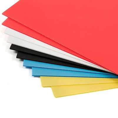 Polipropylen Korflute Sheet Recykling Lightweight Customized Plastikowe faliste