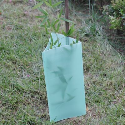 2mm Corflute Corrugated Tree Guards Trójkątne plastikowe ochraniacze pnia drzewa