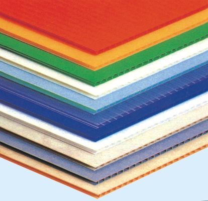 1,5-12 mm Corflute PP Tektura falista Czarne faliste arkusze z tworzywa sztucznego